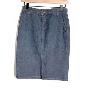 J. Crew medium wash denim jean straight knee length  pencil skirt size 0